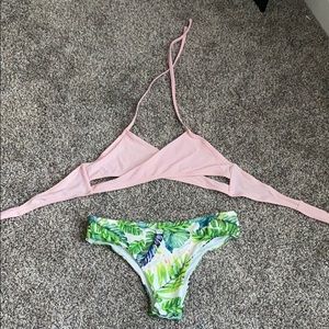 (4/$25) Bikini:)